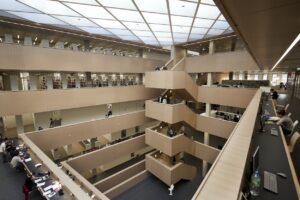 Innenarchitektur der Universitäts- und Landesbibliothek der TU Darmstadt